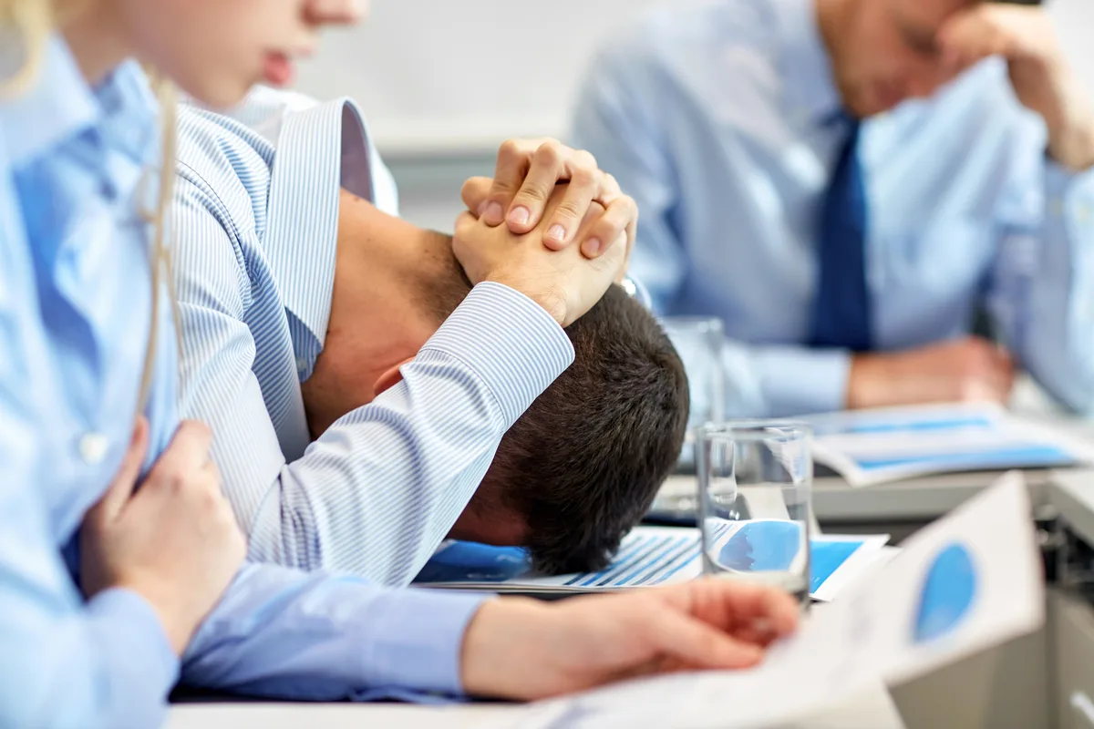 Équipe réunie pour travailler l’engagement et la dynamique collective